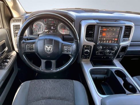 Used 2017 RAM 1500 Big Horn image 6
