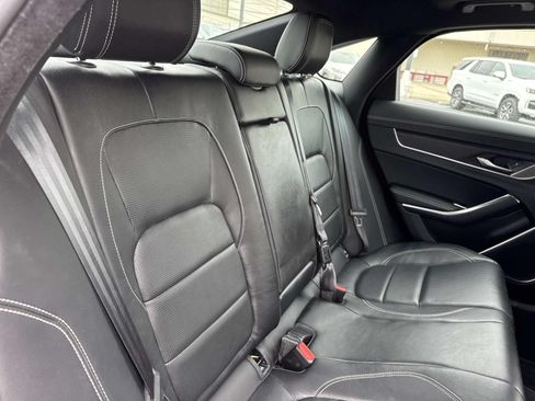 Used 2022 Jaguar XF R-Dynamic SE AWD/4WD image 10