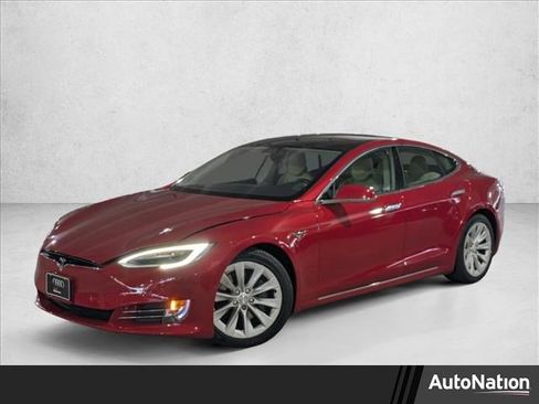 Used 2017 Tesla Model S 75D image 1