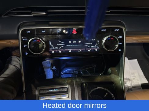 Used 2024 Genesis GV80 3.5T w/ Advanced Package image 12