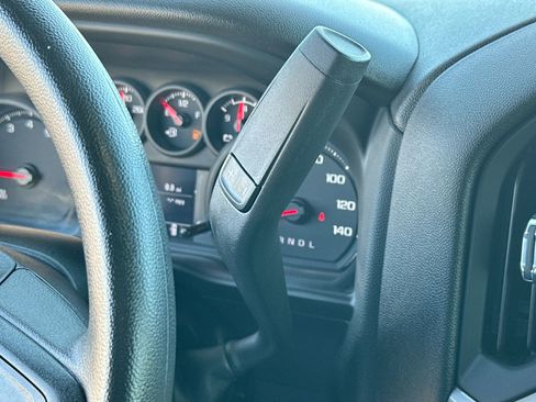 Used 2024 Chevrolet Silverado 2500 Custom w/ Custom Value Package image 19