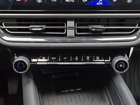 New 2026 Chevrolet Equinox EV RS FWD image 10