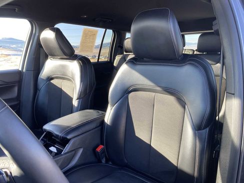 Certified 2023 Jeep Grand Cherokee L Laredo image 15