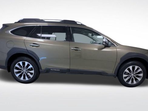 Used 2024 Subaru Outback Touring XT AWD/4WD image 9
