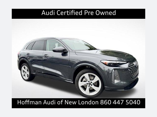 Certified 2025 Audi Q5 Premium Plus AWD/4WD image 1