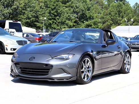 Used 2020 MAZDA MX-5 Miata RF Club RWD image 4