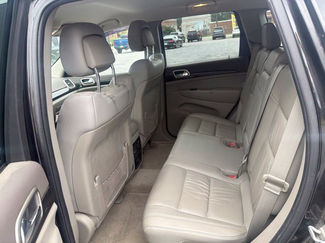 Used 2012 Jeep Grand Cherokee Laredo AWD/4WD image 7