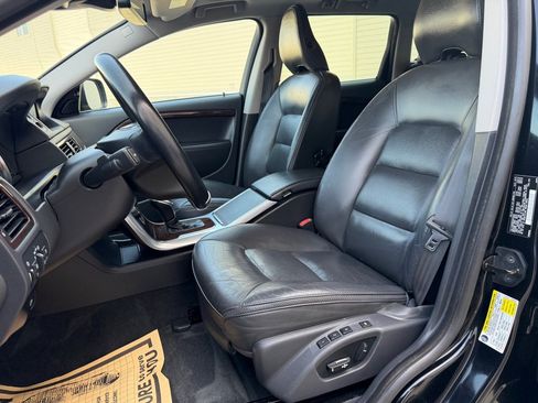 Used 2013 Volvo XC70 T6 AWD/4WD image 15