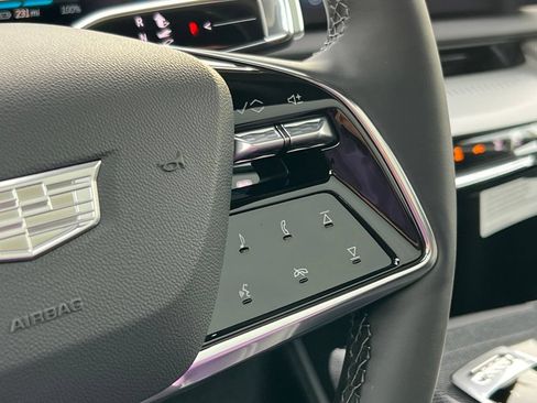 New 2026 Cadillac Optiq Luxury 1 RWD image 35