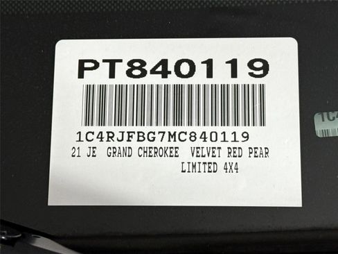 Used 2021 Jeep Grand Cherokee Limited w/ Trailer Tow Group IV image 50