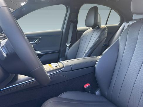 Used 2026 Mercedes-Benz E 350 Sedan image 5