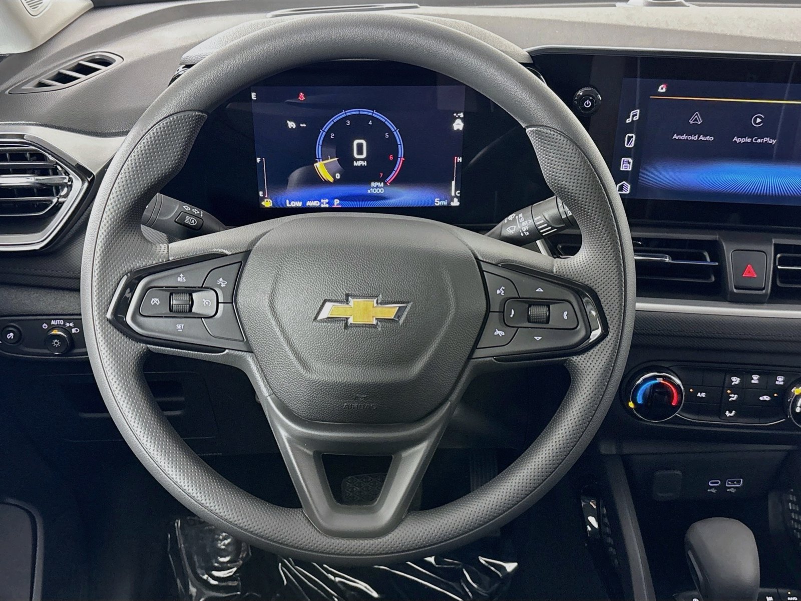 New 2026 Chevrolet TrailBlazer LS w/ LS Convenience Package AWD/4WD image 14