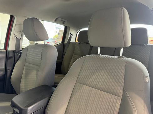 Certified 2023 Toyota Tacoma SR5 AWD/4WD image 23