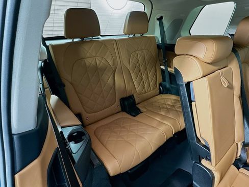 Certified 2024 BMW X7 xDrive40i AWD/4WD image 28