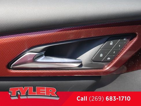 New 2026 Chevrolet Traverse RS w/ LPO, Floor Liner Package AWD/4WD image 22
