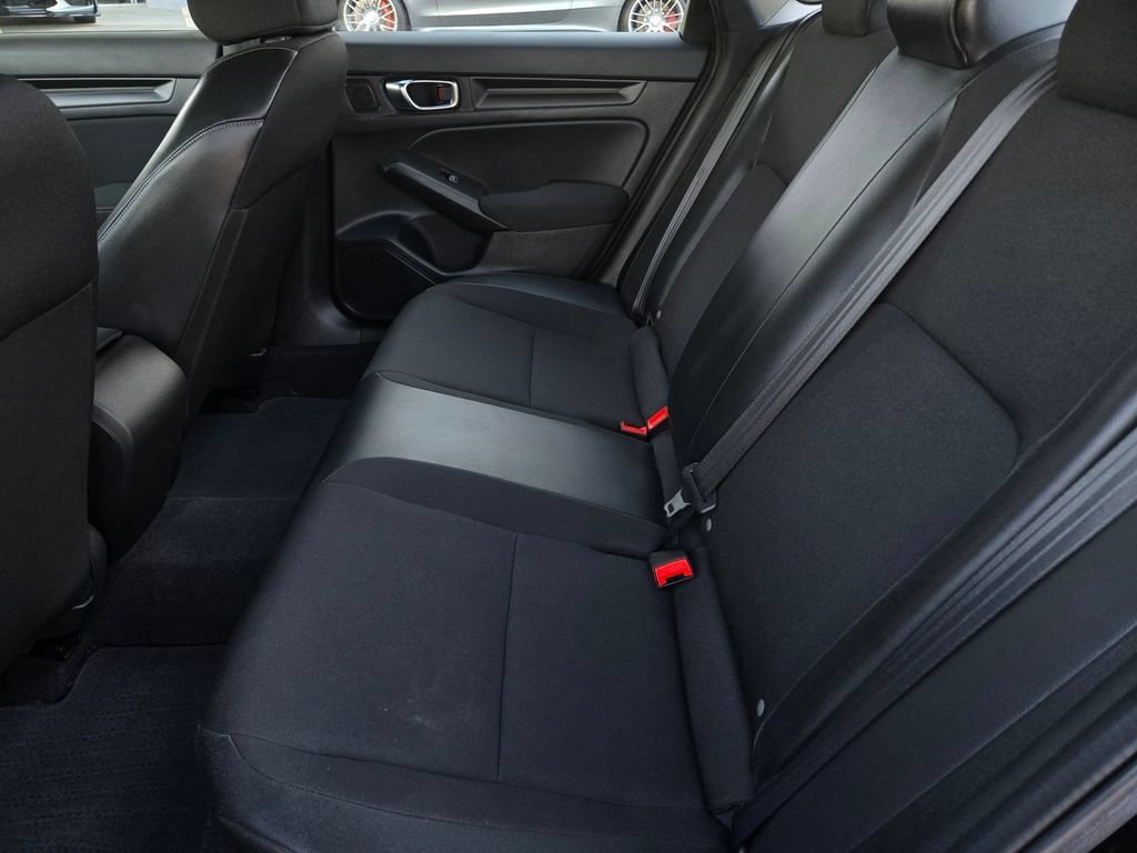 Used 2022 Honda Civic Sport image 12