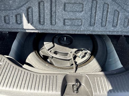 Used 2022 Buick Encore Preferred w/ Safety Package image 30