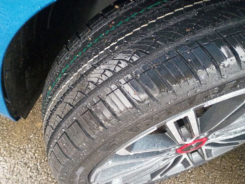 Used 2023 Kia Forte GT w/ GT2 Package image 11