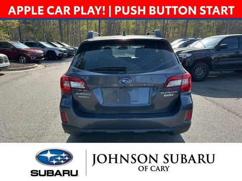 Used 2017 Subaru Outback 2.5i Limited image 4