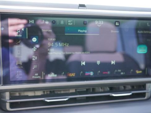 Certified 2025 Jeep Wrangler Unlimited Sahara w/ Safety Group image 26