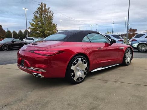 Used 2026 Mercedes-Benz Maybach SL 680 image 8