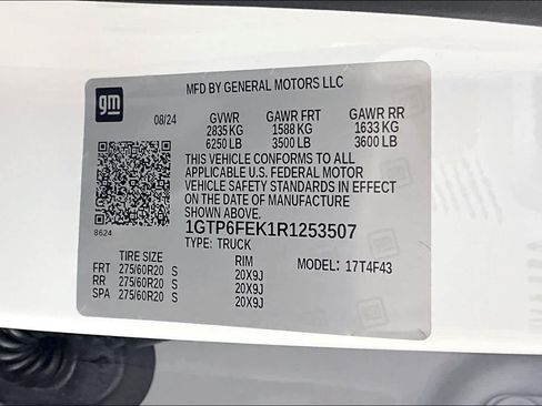 Used 2024 GMC Canyon Denali AWD/4WD image 33