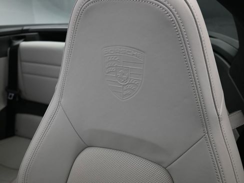 Certified 2021 Porsche 911 Targa 4S image 8
