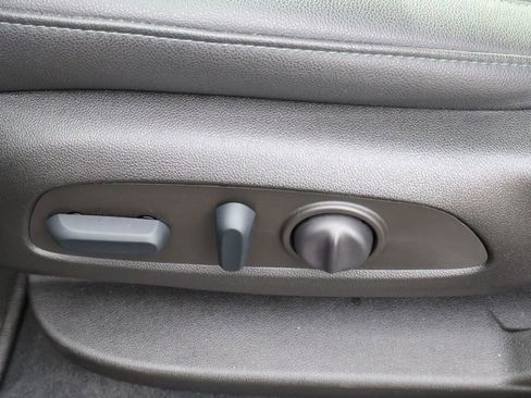 Certified 2022 Chevrolet Blazer LT w/ Sound & Technology Package image 36