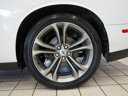 Used 2020 Dodge Challenger R/T image 44