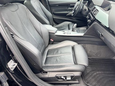 Used 2017 BMW 330i xDrive Wagon image 20