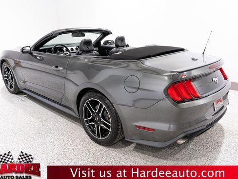 Used 2018 Ford Mustang Premium RWD image 6