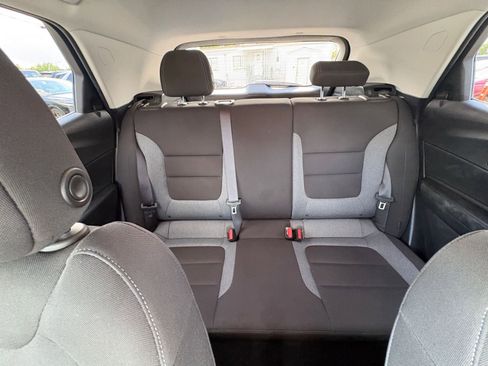 Used 2025 Chevrolet TrailBlazer LT FWD image 37