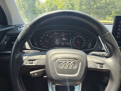 Used 2021 Audi Q5 2.0T Premium w/ Convenience Package AWD/4WD image 17