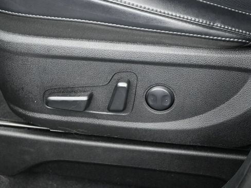 Used 2024 Kia Telluride S FWD image 10