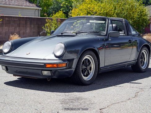 Used 1987 Porsche 911 Carrera RWD image 14