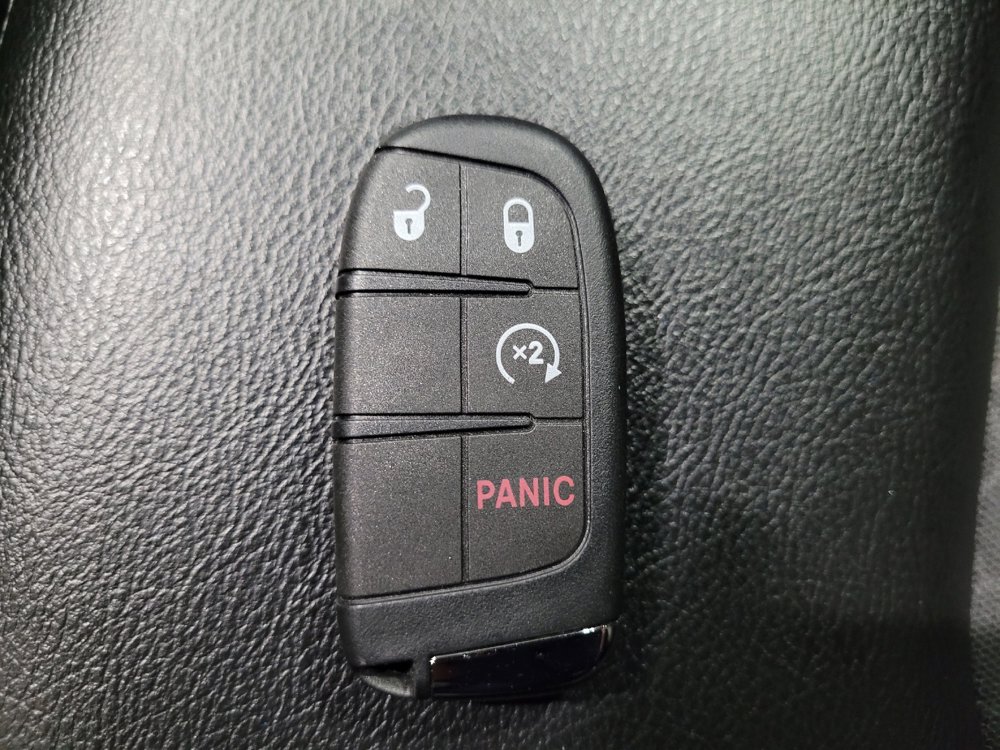 Used 2019 Jeep Compass Latitude w/ Popular Equipment Group FWD image 32