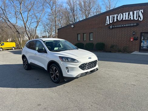 Used 2022 Ford Escape SEL w/ SEL Stealth AWD Package image 1