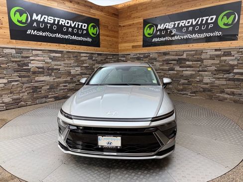Used 2026 Hyundai Sonata SEL FWD image 22