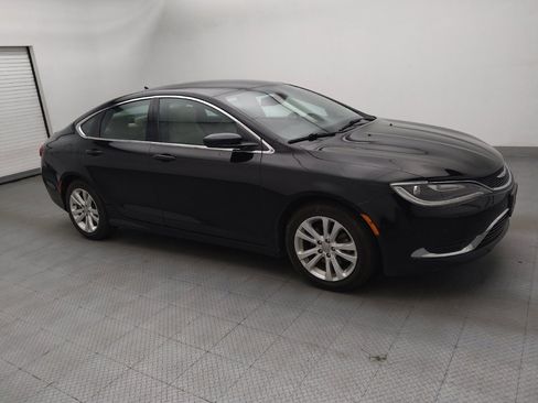 Used 2015 Chrysler 200 Limited w/ Convenience Group FWD image 11