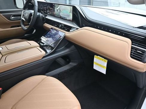 New 2026 INFINITI QX80 Luxe RWD image 48