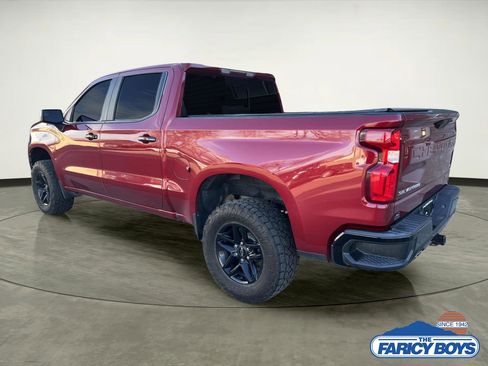 Used 2019 Chevrolet Silverado 1500 LT Trail Boss image 2