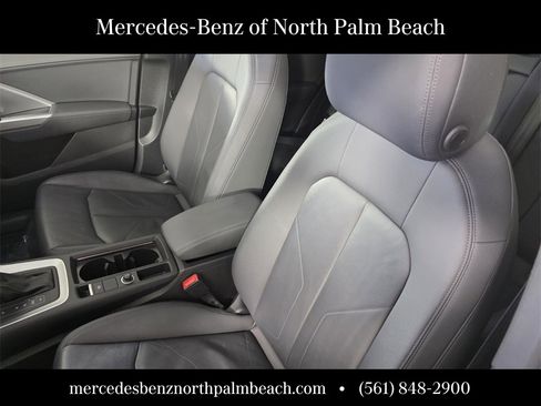 Used 2020 Audi Q3 2.0T Premium Plus w/ Premium Plus Package image 11