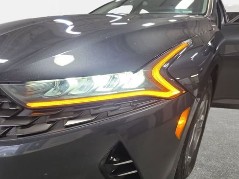 Used 2022 Kia K5 LXS FWD image 29