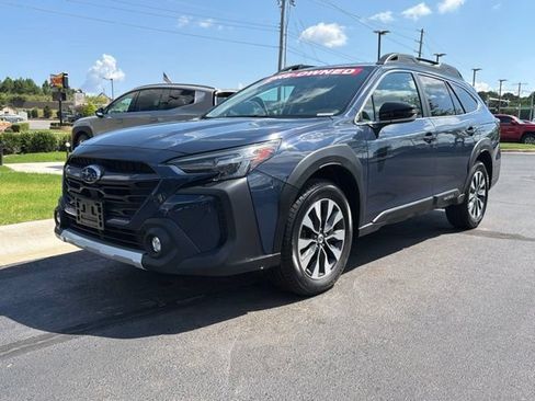 Used 2024 Subaru Outback Limited AWD/4WD image 4