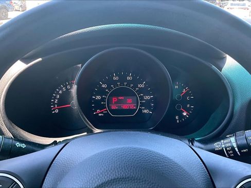 Used 2017 Kia Soul FWD image 25