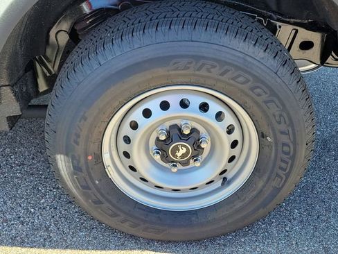 New 2026 Ford Bronco 4-Door image 5