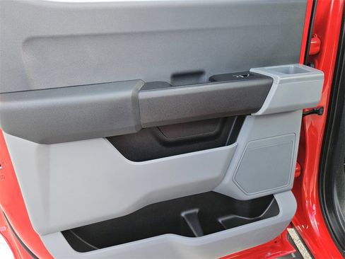 Used 2024 Ford F250 XL w/ Snow Plow Prep Package image 25