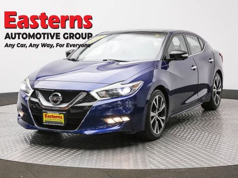 Used 2016 Nissan Maxima Platinum w/ Interior Lighting Package FWD image 1