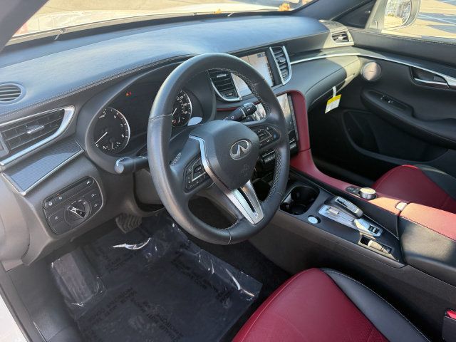 Used 2025 INFINITI QX50 Sport AWD/4WD image 12