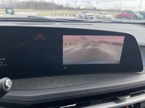 Certified 2024 Cadillac XT4 Sport w/ Cold Weather Package image 28